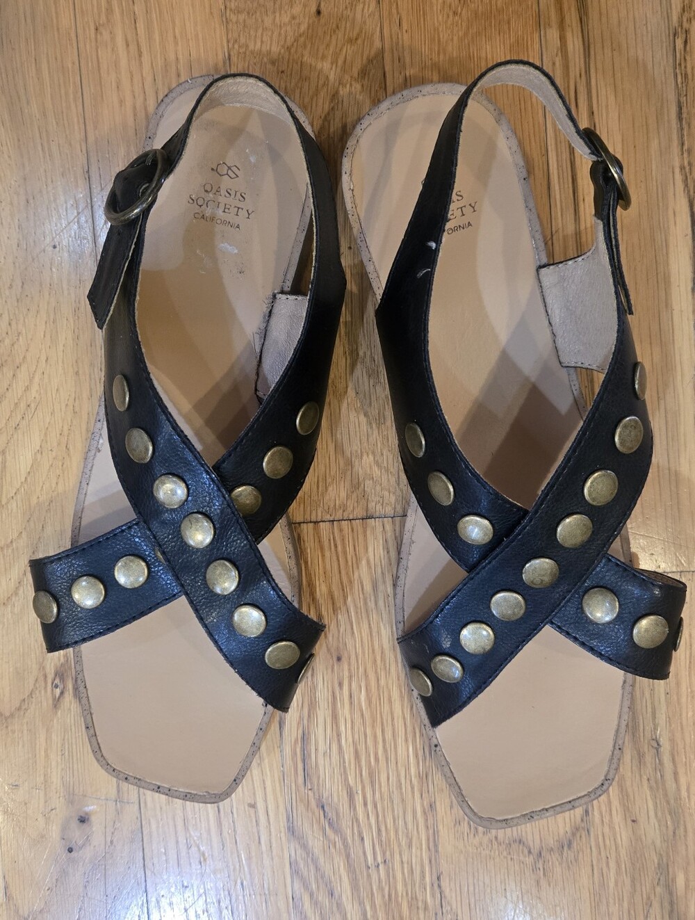 Woman's Oasis Society Kylie Black Studded Sandals New York